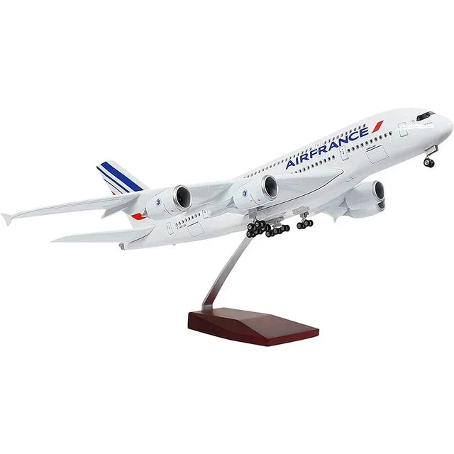 Colección Gigantes del Aire Modelos a Escala Resina Premium – Variantes LED – Aerolíneas del Mundo