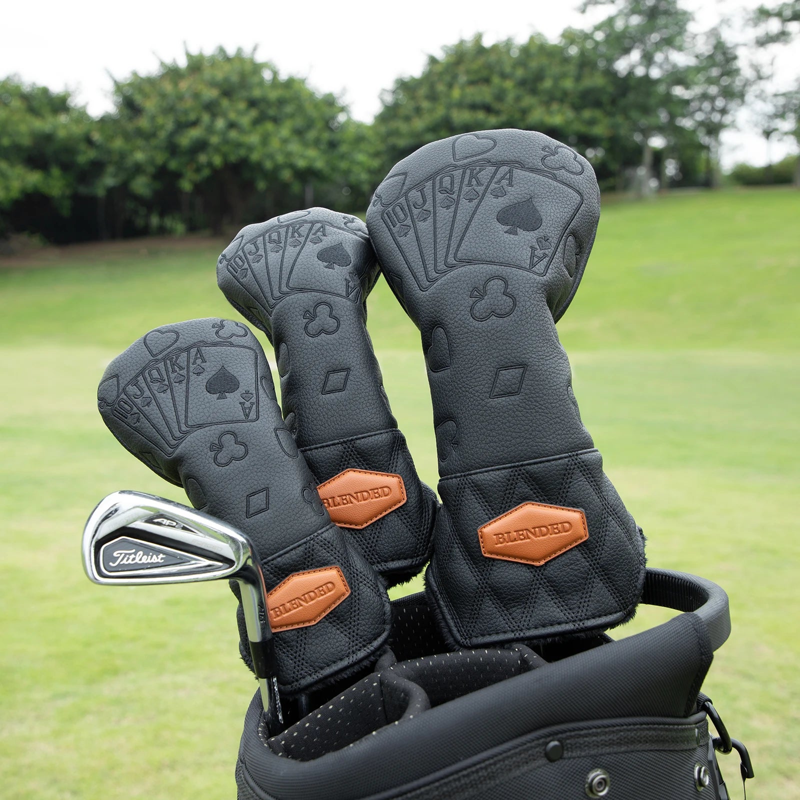 Fundas de Golf Premium Lucky Poker - Bordado de Alta Densidad para Driver, Madera e Híbrido